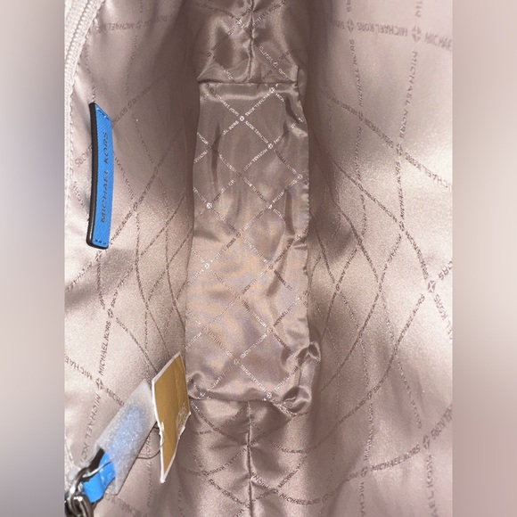 NWT Michael Kors Charlotte Blue Saffiano Leather Tote Bag - Picture 4 of 12